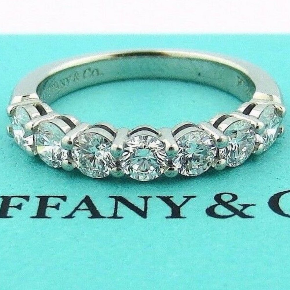 Tiffany Forever Embrace Shared Diamond Eternity Wedding 0.91Ct 3.5mm Ring
